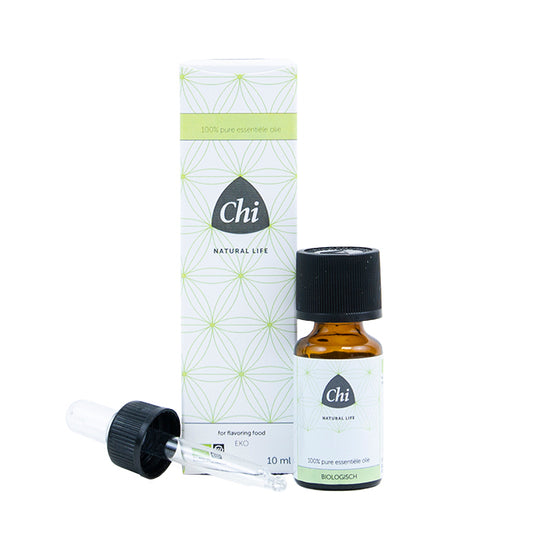 Chi Lavendelolie Bulgarije bio 50ml bottle of organic lavender essential oil with lavender flowers and a dropper cap.