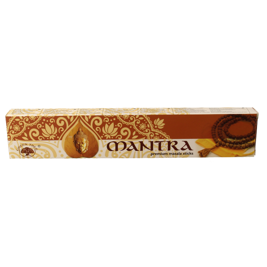 Green Tree Wierookstokjes mantra incense sticks, 15 grams, with green packaging and natural wooden sticks for meditation use.