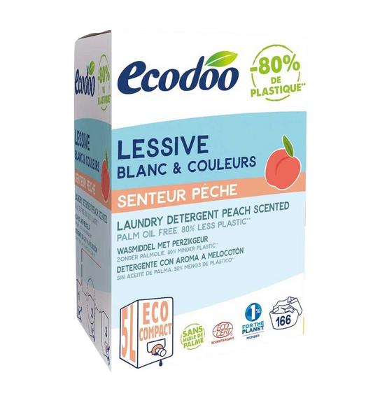 Ecodoo bio peach-scented laundry detergent in a 5-liter bag-in-box, eco-friendly wasmiddel for gentle cleaning.