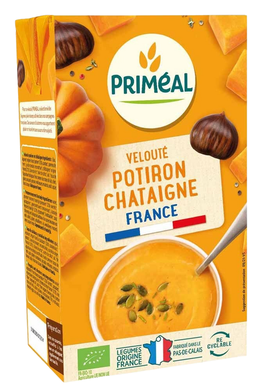 Primeal velouté gebonden pompoen en kastanje soep in een kom, klaar om te serveren, met een romige textuur en herfstige kleuren.