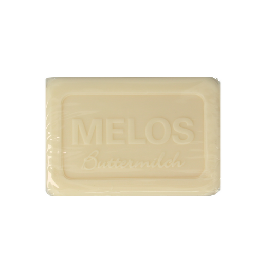 Speick Zeep Karnemelk soap bar, 100 grams, with natural ingredients and creamy texture, shown in a close-up image.