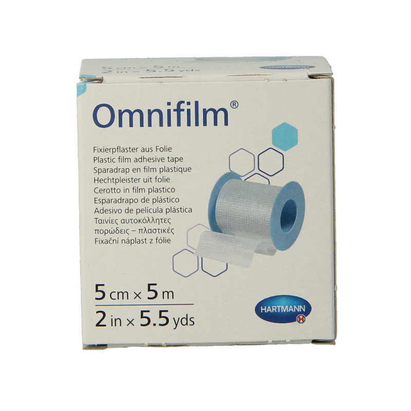 Hartmann Omnifilm fixatiepleister folie 5m x 5cm, sterile medical tape for secure wound fixation, shown on a sterile surface.
