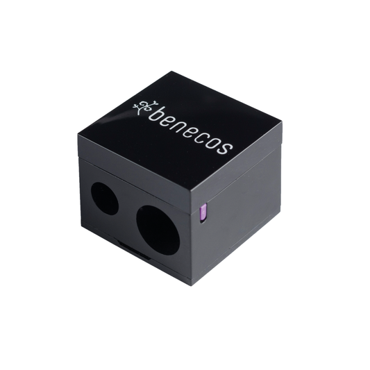 Benecos Natural Beauty make-up pencil sharpener with 1.00 size, compact and easy to use for cosmetic pencil sharpening.
