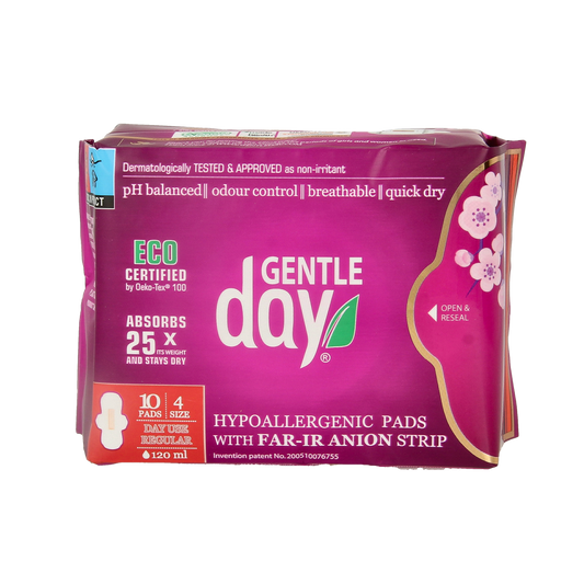 Gentle Day Damenverband en tampons, dag 10 stuks, feminine hygiene product, absorbent menstrual pads and tampons on white background