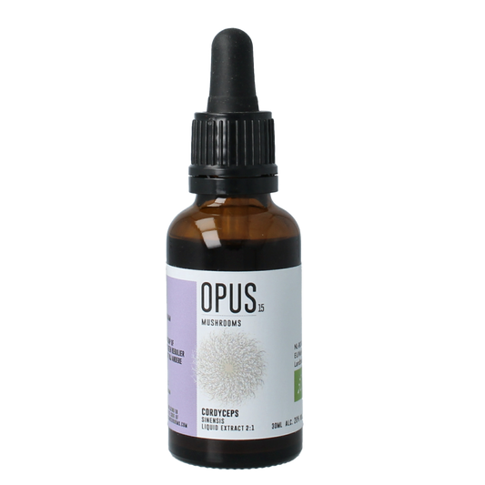 Opus Mushrooms Cordyceps sinensis 2:1 bio herbal extract in 30ml bottle, featuring dark liquid and product label.