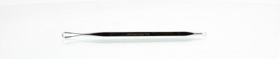 Malteser Comedonedrukker 10.5cm staalwaren in nikkel chrome finish, model M35CR, single piece shown in image