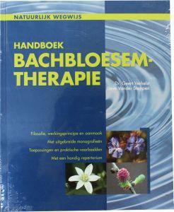 Chi Groot handboek Bach bloesem boek, open pages showing detailed information, colorful cover with botanical illustrations.