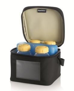 Medela bottle cooler bag for storing baby bottles and nipples, made of durable material, designed for breastfeeding needs.