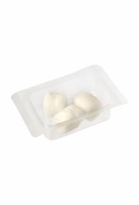 Heka Wattenbollenset with 3 cotton pads of 2 grams each, suitable for skincare or cosmetic use.