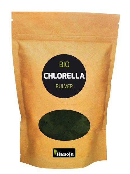 Hanoju bio chlorella powder in a 250g container, green algae supplement from Kruidenpreparaten line, close-up of the product packaging.