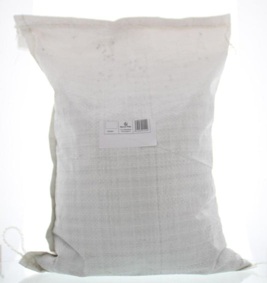 Marco Polo Kussens met boekweitdoppen navulling, 1 kg, showing the soft, natural filling material for comfortable cushions.