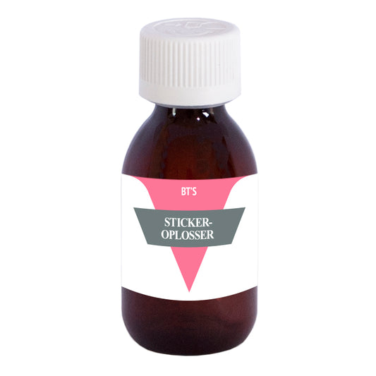 BT'S Sticker oplosser 120ml cleaning spray for removing stickers and adhesive residues, shown in a clear spray bottle.
