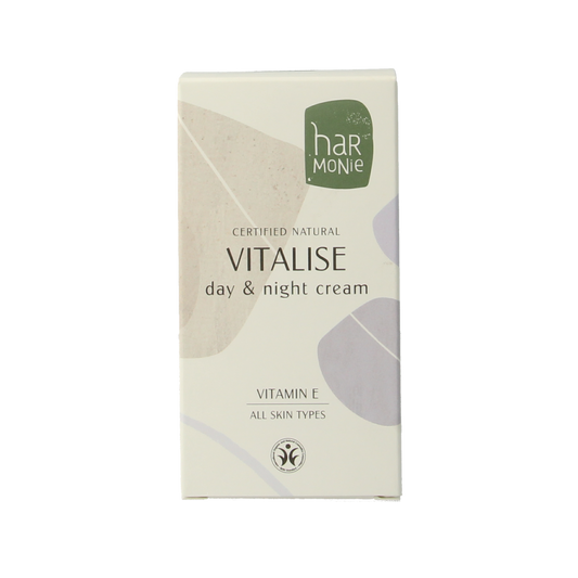 Harmonie Hydrate day and night face cream in 50ml jar for nourished, hydrated skin.