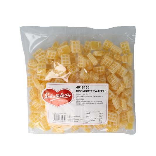 Schuttelaar Roomboterwafels snoepgoed in 1 kg package, showing golden butter waffles with a crispy texture and sweet flavor