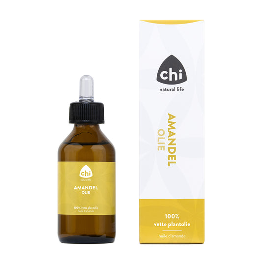 Chi Amandelolie 100ml bottle, natural almond oil for body care, with a clear label and golden liquid inside.