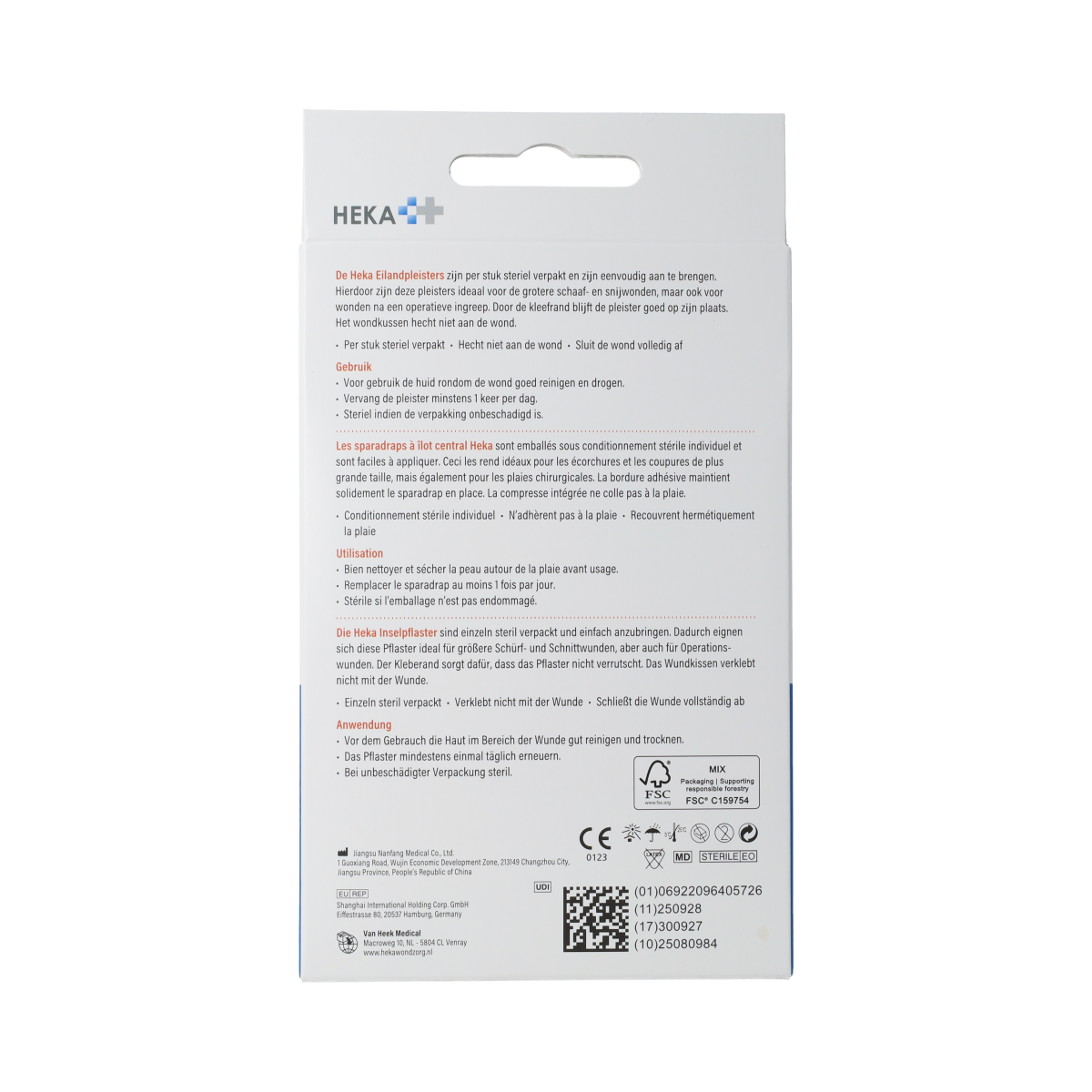 Hekaplast Eilandpleister border 6cm x 10cm sterile adhesive bandages, pack of 10, for minor skin injuries.