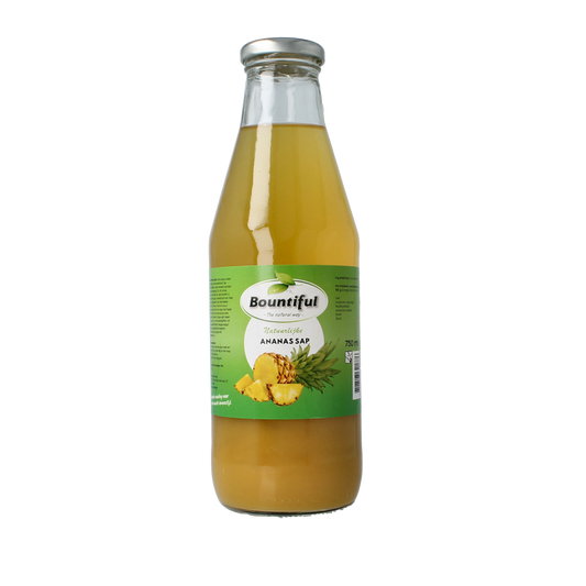 Bountiful Bountiful Ananas Sap 750ml bottle of pineapple juice in a clear plastic bottle with a yellow label.