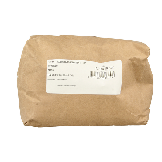 Dried chopped rosemary from Jacob Hooy in a 1kg package, ideal for cooking and seasoning dishes.