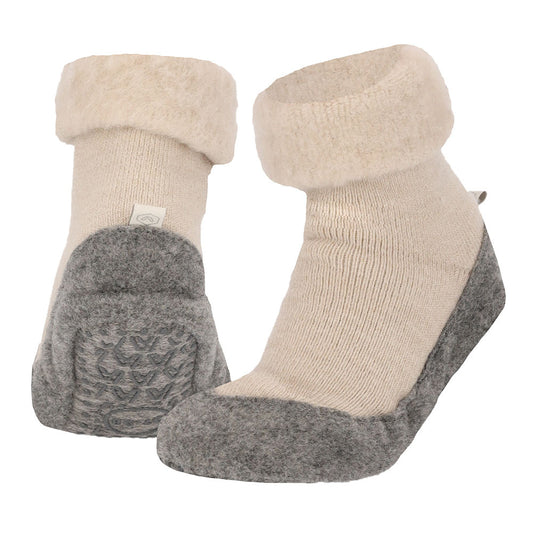 Apollo Huisslof beige slippers with anti-slip soles in size 41/42, pair of comfortable indoor shoes.