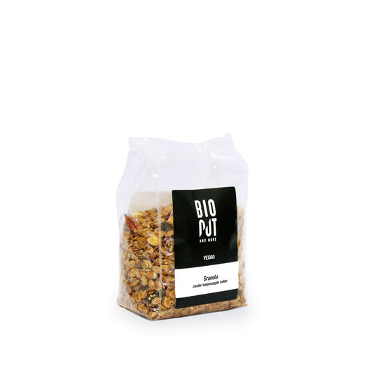 Bionut Granola noten zonder toegevoegde suiker bio, 400g, in een kom met granola en noten, ontbijtgranen voor een gezond ontbijt
