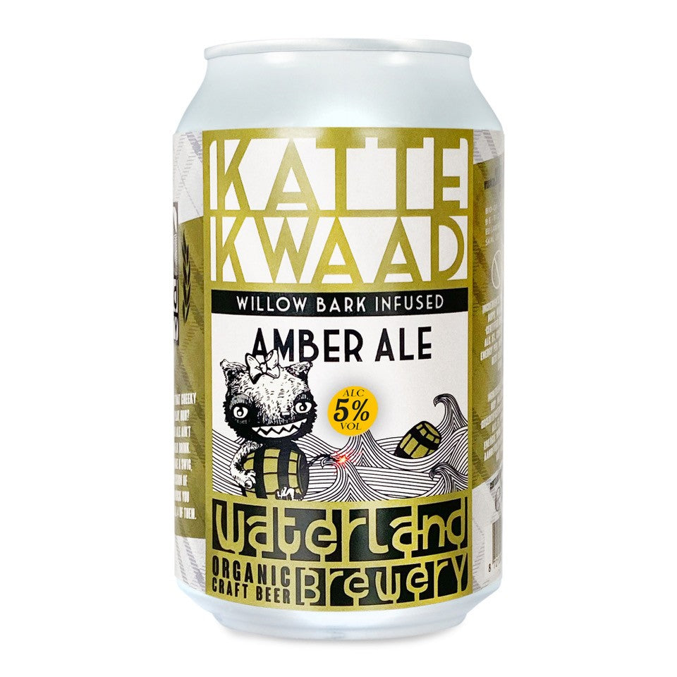 Waterland Brewery Amberbier kattekwaad bio bottle, 330ml, featuring amber color and label design, in a glass with a golden hue.
