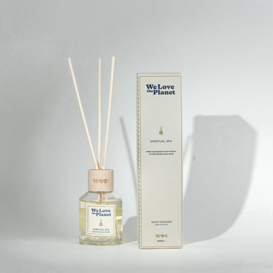 We Love The Planet Scent diffuser, 100ml, spiritual spa geurverspreider with calming, natural fragrance in a sleek design.