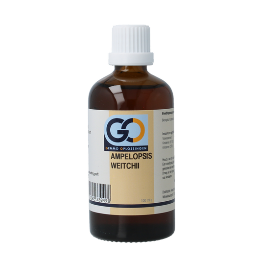 Bottle of GO Ampelopsis weitchii bio herbal preparation in a 100ml glass container with a label and cap.