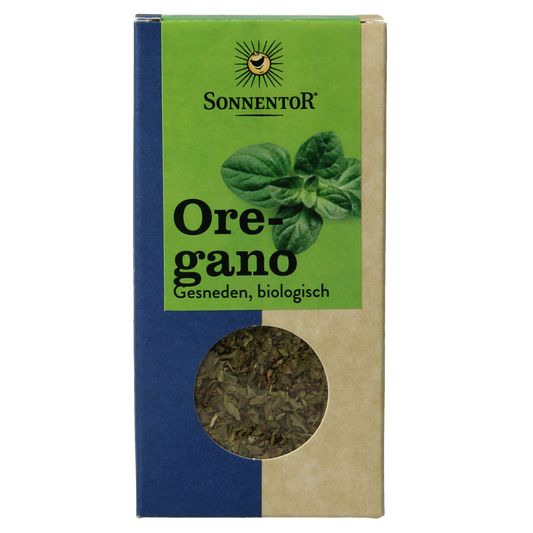 Organic Sonnentor oregano in a 18g package, fresh green dried herb for culinary use, part of kruiden, zouten en maaltijdmixen.
