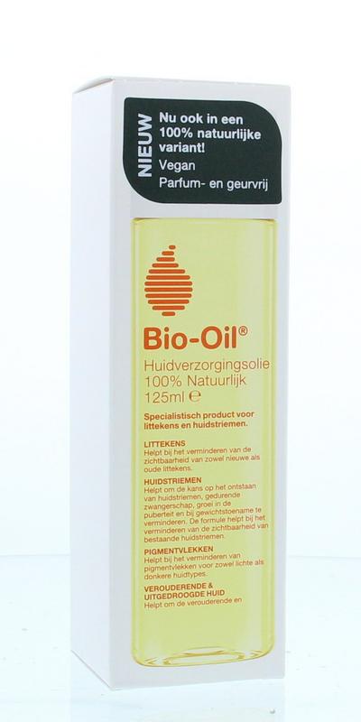 Bio Oil natuurlijke huidverzorgingsolie in een 125 ml fles, geschikt voor lichaamsverzorging, met een heldere vloeistof uitstraling.