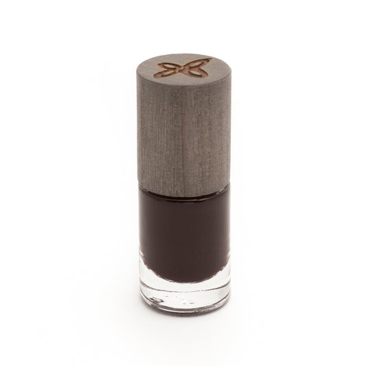 Boho Green Makeup boho green makeup travel-sized green nail polish bottle, 13.5ml, with a sleek design and natural look