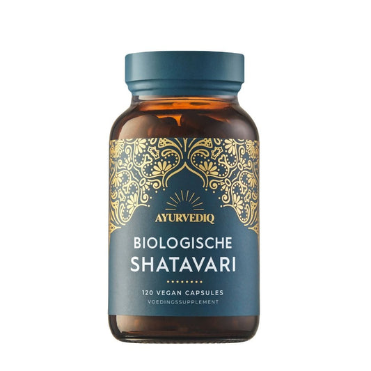 Ayurvediq biologische Shatavari capsules, herbal supplement in a clear bottle with label, 120 capsules.