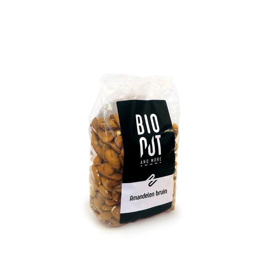 Bionut Snacks en Tussendoortjes 500 Gram Bionut Amandelen bruin bio 500 Gram
