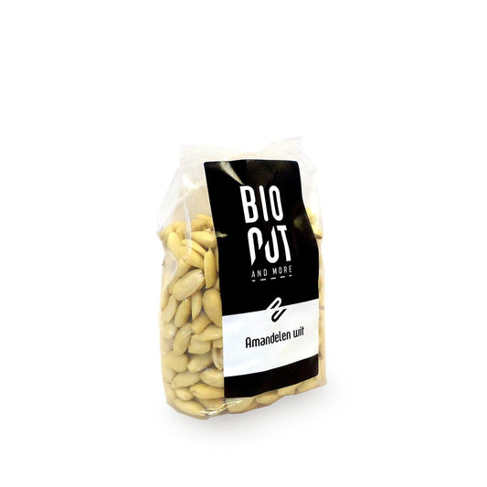 Bionut Snacks en Tussendoortjes 500 Gram Bionut Amandelen wit bio 500 Gram